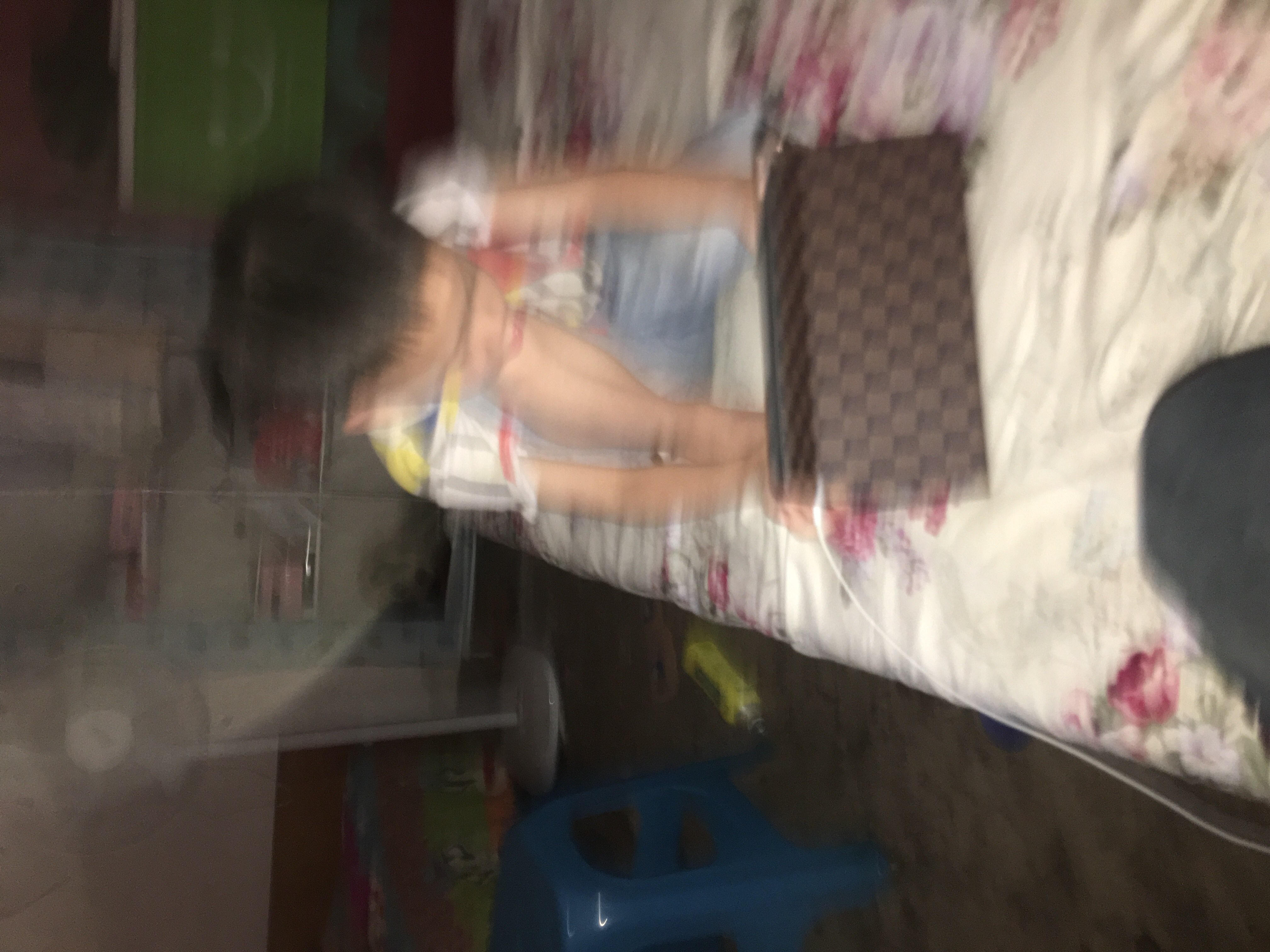 大懒猪，该充电啦还不充电打屁屁